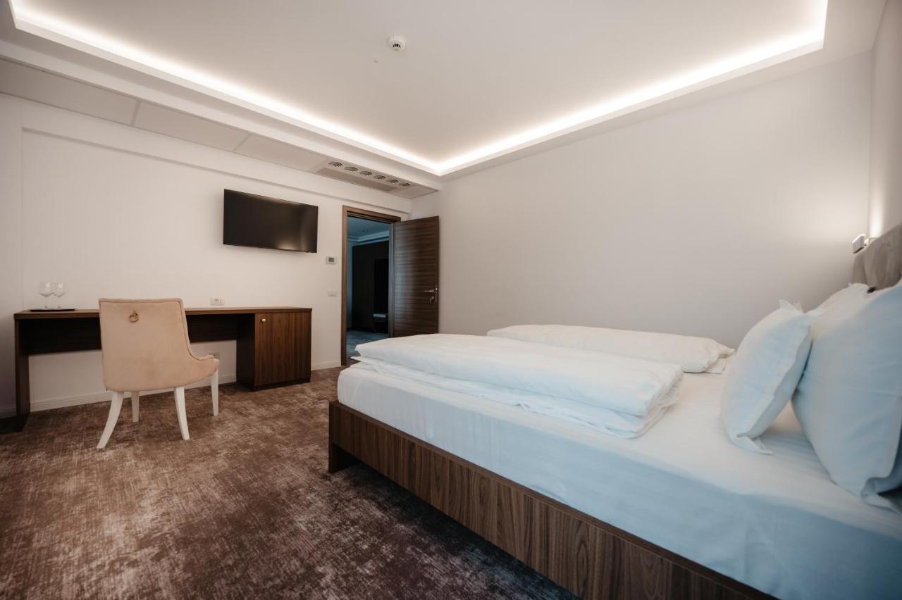 Hotel Ariata Scheia Dış mekan fotoğraf