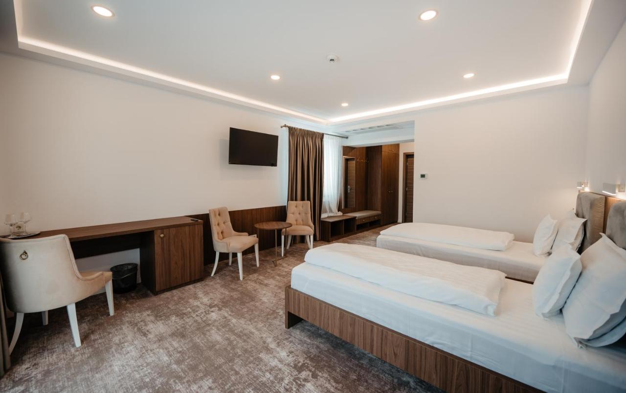 Hotel Ariata Scheia Dış mekan fotoğraf
