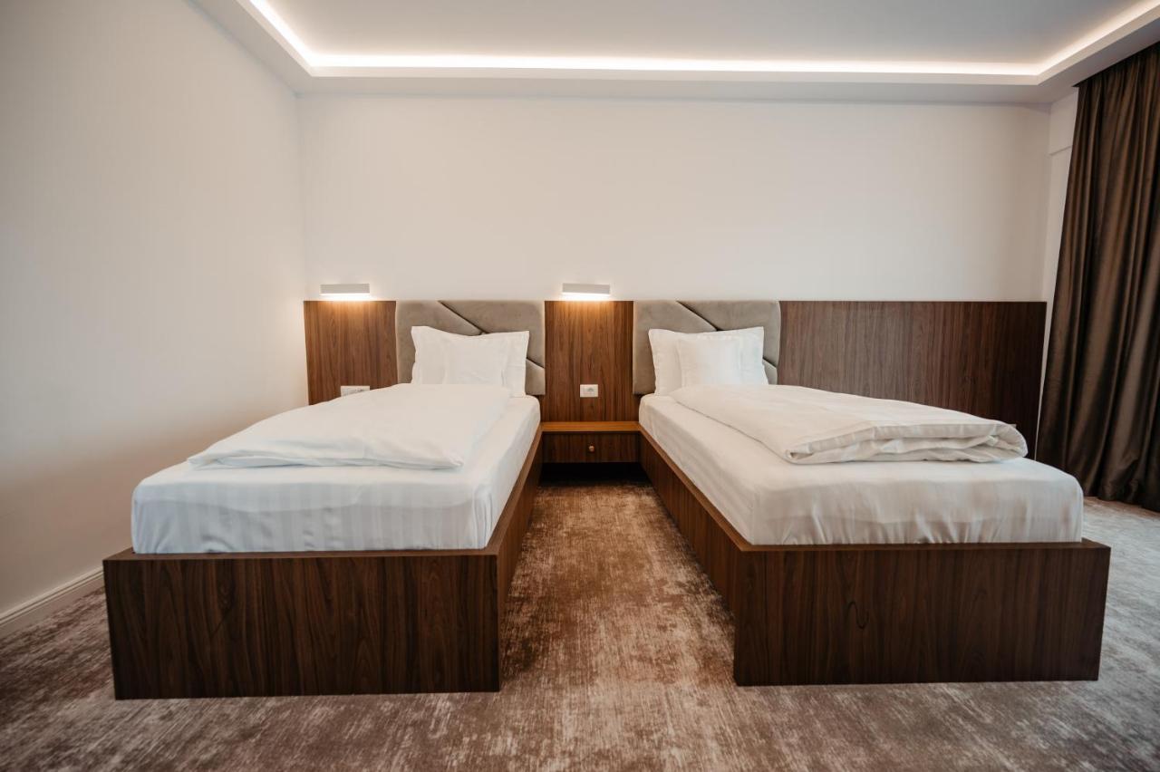 Hotel Ariata Scheia Dış mekan fotoğraf